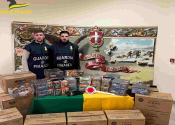 Ragusa: sequestrati a Scicli oltre 330 kg di fuochi d’artificio illegali