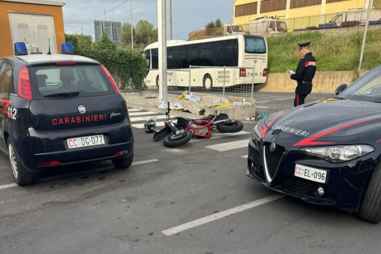 Incidente mortale a Carlentini: morto un motociclista di 17 anni