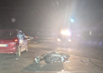 Incidente sulla Vittoria-Acate: 17enne in ospedale