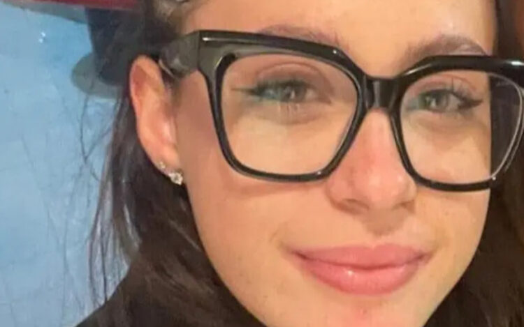 Katharina Grande, trovata morta a letto dalla mamma a Natale: aveva 17 anni