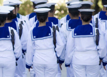 Bando della Marina Militare per 2500 volontari e in ferma prefissata