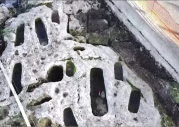 Scoperta una necropoli in via Anfuso a Ragusa: antiche tombe scavate nella pietra