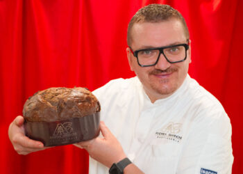 I panettoni artigianali di Andrea Giannone vanno a ruba: tra i tanti gusti spicca Il Moro