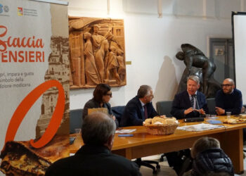 Modica ha celebrato la Scaccia Modicana: all'evento Gioacchino Bonsignore del TG5