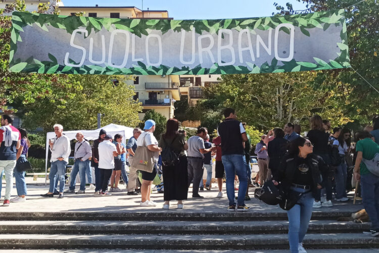 Suolo urbano domenica a Modica: fiera agricola e artigiana