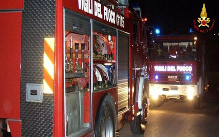 Incendio in una casa a Ispica: un anziano muore intossicato