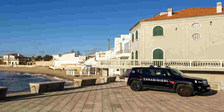 A Santa Croce Camerina fermato ed espulso cittadino extracomunitario