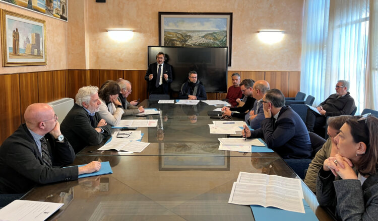 La Provincia di Ragusa propone isole ecologiche su aree inquinate per ripulire il territorio