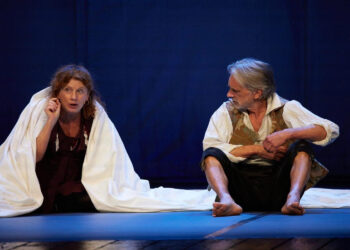 Angela Finocchiaro incanta Ragusa con Il Calamaro Gigante