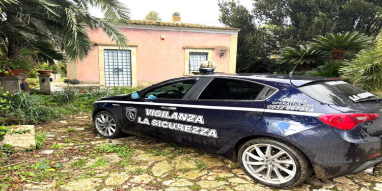 Tentato furto in una villetta a Chiaramonte Gulfi