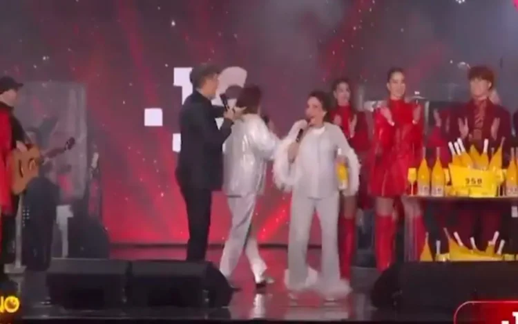 Angelo dei Ricchi e Poveri e la gaffe di Capodanno: mi scuso per le parole sconvenienti