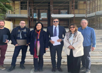 Sopralluogo al Carducci di Comiso. Nitto Rosso: Abbiamo dovuto reinventare un progetto