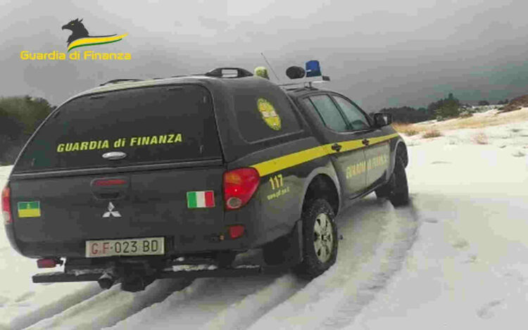 Catania: soccorso un escursionista infortunatosi sulla pista di Biancavilla