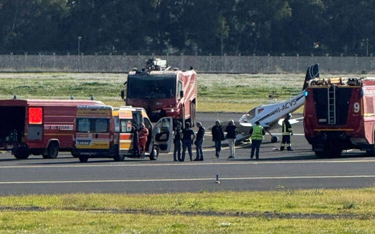 Catania, incidente aereo scuola volo all'aeroporto: soccorso il pilota
