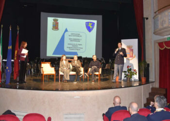 Modica, la Polizia di Stato con gli studenti per la cultura della prevenzione e tutela dell’ambiente