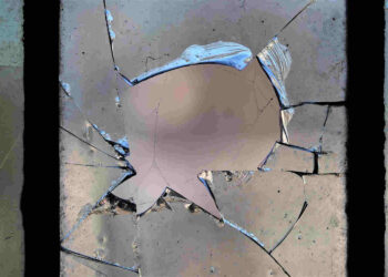 Capodanno a Modica, atti vandalici in via Grimaldi