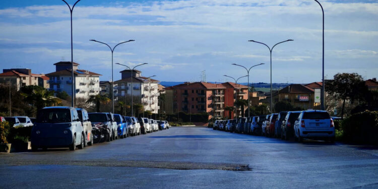 Ragusa, furti a microcar e a motocicli degli studenti in sosta accanto agli istituti scolastici