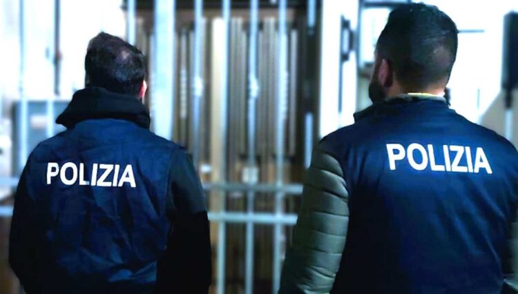 Gela, 46enne arrestato per 14 furti e furti in abitazione a Gela, Butera e Mazzarino