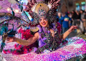 Carnevale di Msterbianco, week end con i costumi più belli di Sicilia