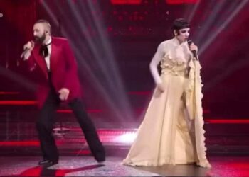 Cuoricini dei Coma Cose vincerà Sanremo 2025? La mamma di Francesca è di Scicli e lei mangia arancini