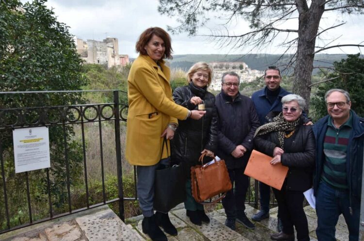 Ragusa oggi consegnata area comunale destinata a colonia felina