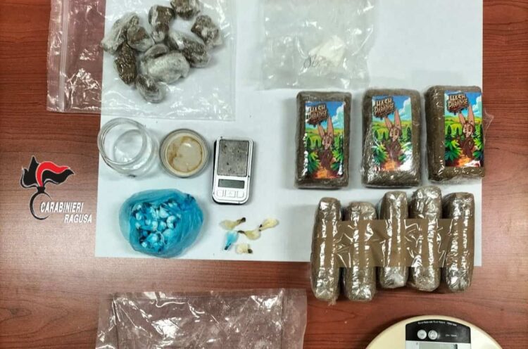 Ispica, casolare abbandonato diventa deposito di droga: arrestato 35enne ispicese