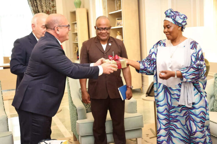 Missione del Presidente del Consorzio Cioccolato di Modica nella Guinea Equatoriale