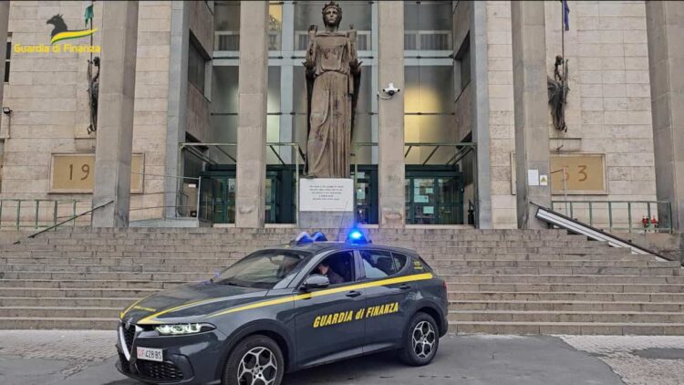 Catania, 11 indagati e sequestro beni per 4,6 milioni di euro