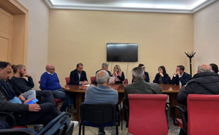 Modica e la riscossione dei tributi, vertice in municipio: parla il sindaco