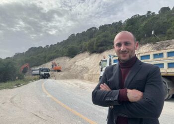 Vittoria, lavori di consolidamento del fronte roccioso del curvone di contrada Cappellaris