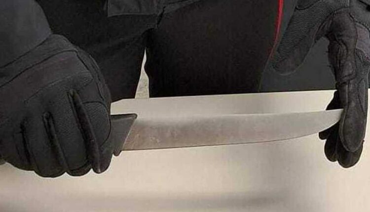 Santa Croce Camerina: albanese denunciato per porto abusivo di coltello