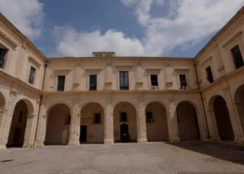 Modica, caos bollette: il sindaco insieme ai vertici del Pd incontra Creset e Iblea Acque