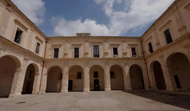 Modica, caos bollette: il sindaco insieme ai vertici del Pd incontra Creset e Iblea Acque