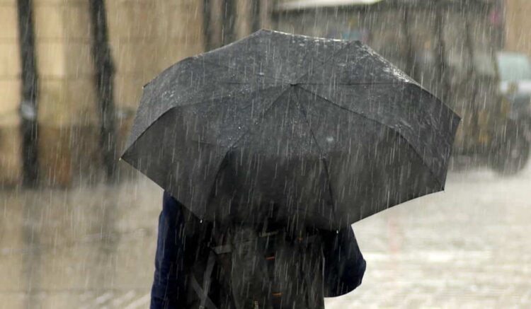 Maltempo in Sicilia, pioggia e allerta meteo in alcune province: aprile inizia con l'ombrello