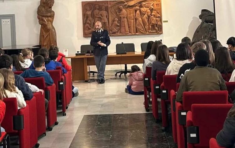 Incontri sulla legalità presso le scuole di Modica e Pozzallo