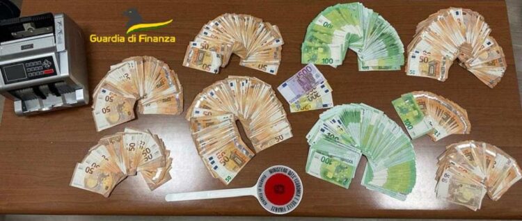 Ragusa: evasione fiscale. sequestro preventivo di oltre 396.000 euro ad una ditta modicana