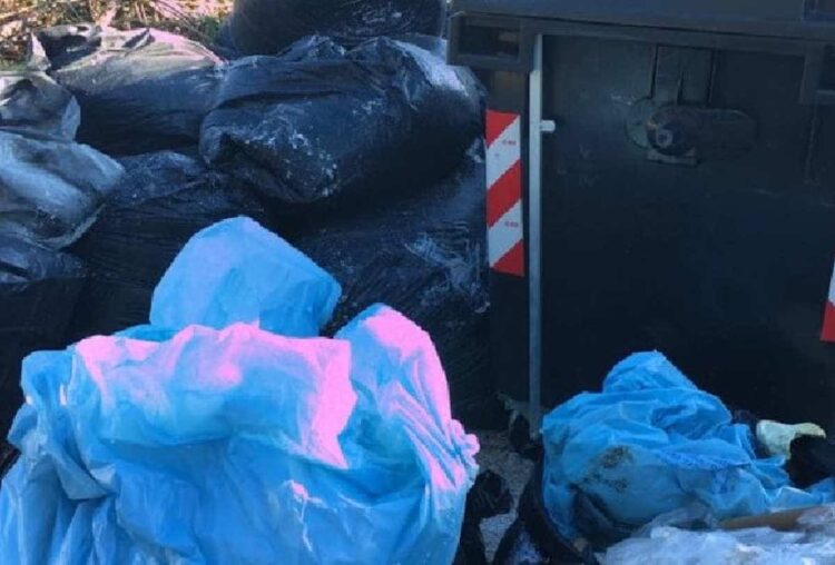 Modica, continua la lotta contro chi abbandona rifiuti: elevate 47 sanzioni