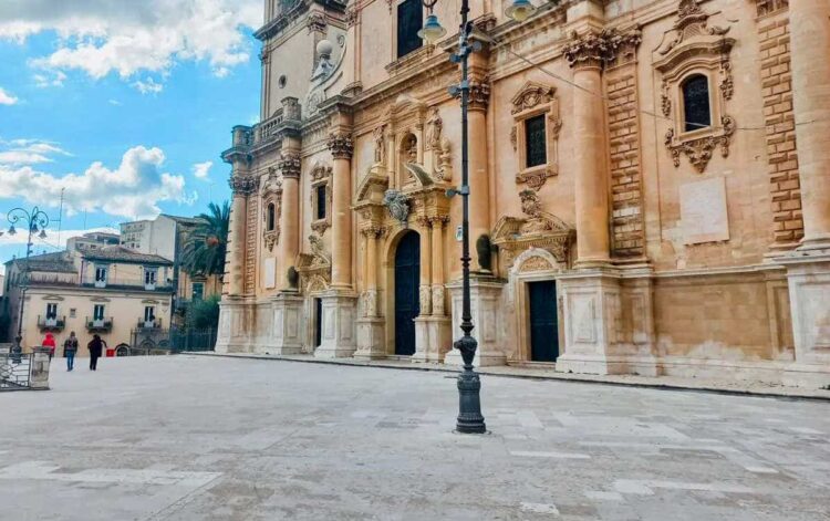 Ragusa, il sagrato della cattedrale diventa arena dal 10 luglio al 10 agosto
