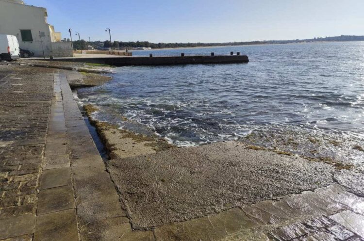 Scalo di alaggio di Sampieri tra incuria e promesse: Lopes incalza l’Amministrazione