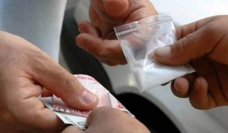 Ragusa, 22enne ragusano trovato con cocaina e marjuana: arrestato