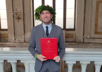 Vincenzo Canto dalla diagnosi di tumore e di mistenia gravis alla laurea con lode