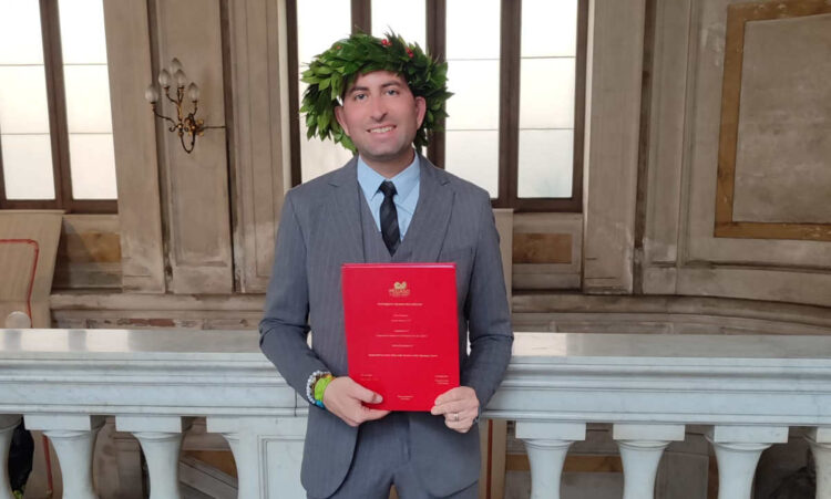 Vincenzo Canto dalla diagnosi di tumore e di mistenia gravis alla laurea con lode