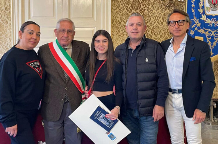 Vittoria, la vicecampionessa europea Giorgia Rovetto ricevuta dal Sindaco