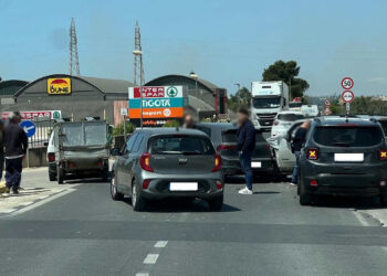 Incidente sulla Vittoria-Comiso: carambola di auto