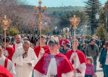 La domenica delle palme da' il via ai riti della settimana santa nella citta' antica di Ragusa