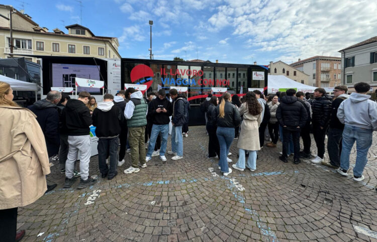 Offerte lavoro: il 9 maggio selezione e orientamento a Palermo