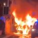 Auto in fiamme a Scoglitti