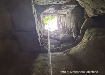Esplorambiente scopre a Scicli una antica thòlos-cisterna sotterranea