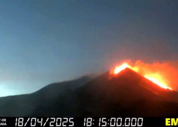 Ingv, attività stromboliana al cratere di Sud-Est dell'Etna