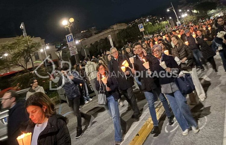 Messina, una fiaccolata per ricordare Sara Campanella: uccisa a 22 anni
